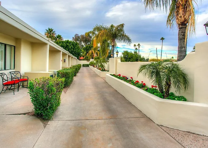 Arizona Golf & Conference Center 4*